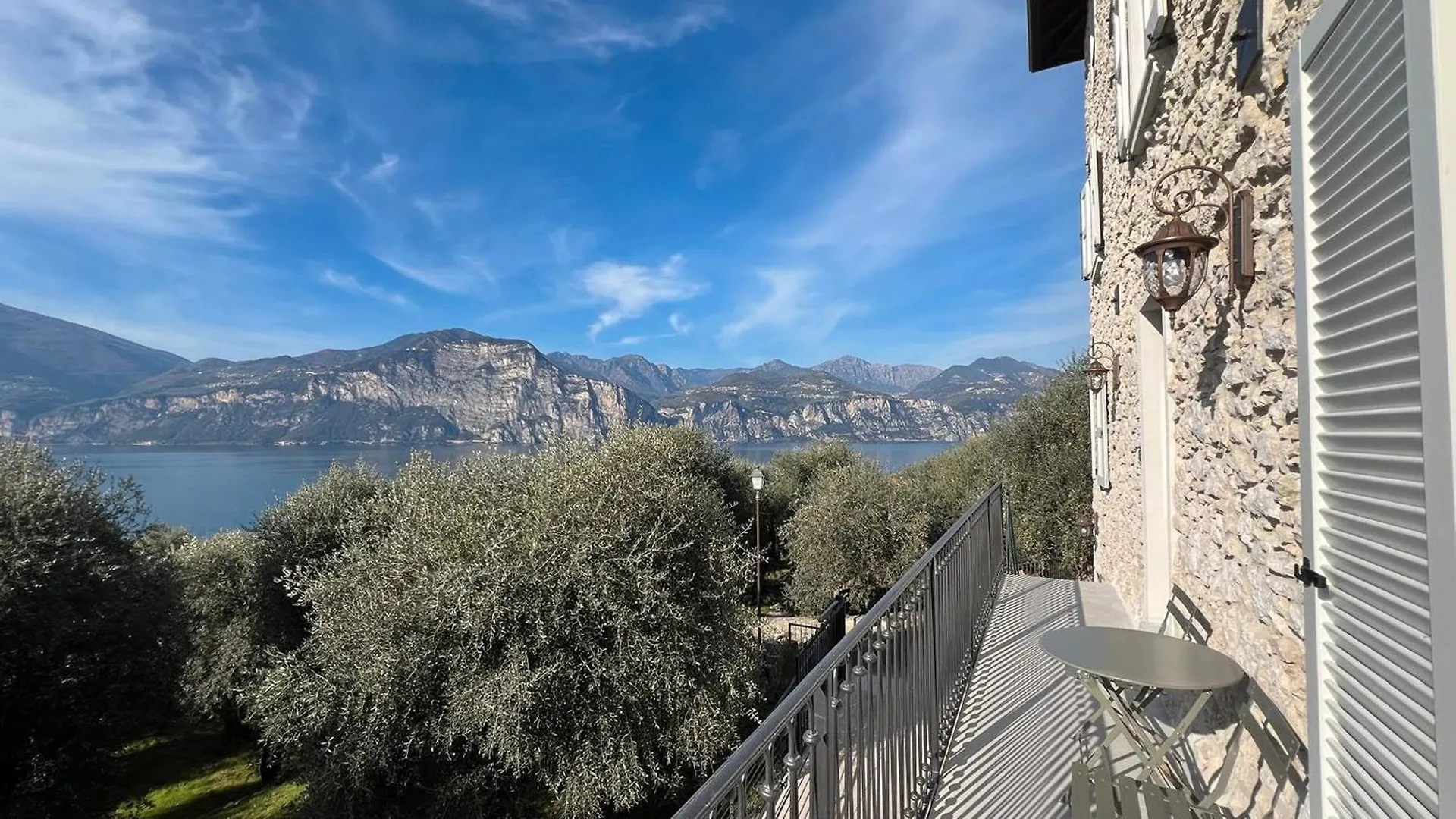 Cozy Sommavilla Residence Brenzone sul Garda Italy