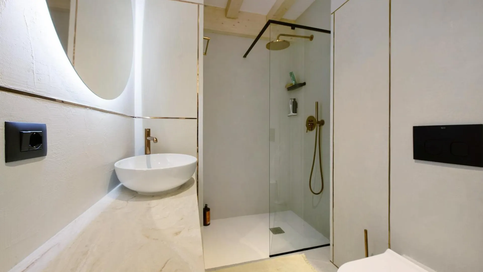 Vakantiehuis Cozy Sommavilla Residence Brenzone sul Garda Italië